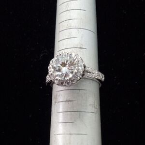 Women's Elegant Sterling Silver 925 Moissanite Ring Size 7